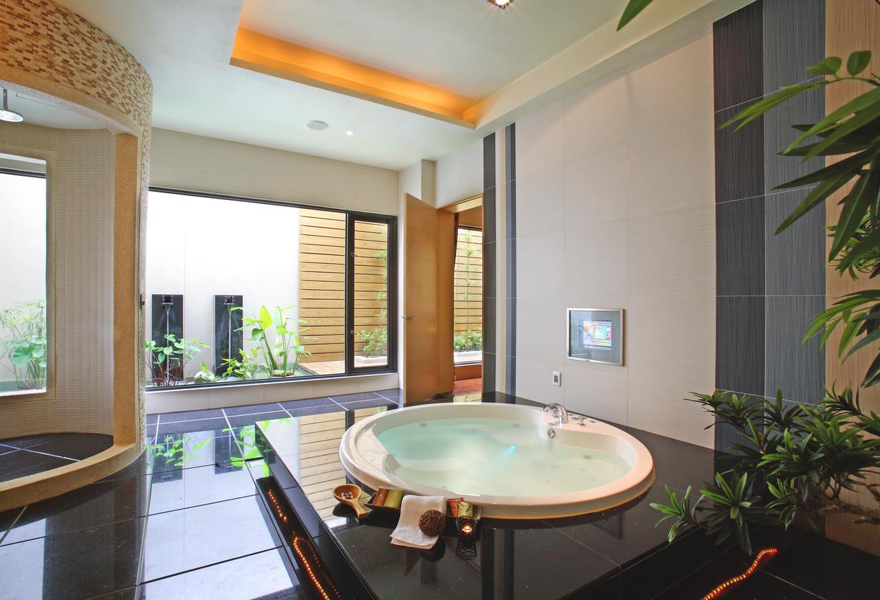 Spring Spa Motel 大里区 エクステリア 写真