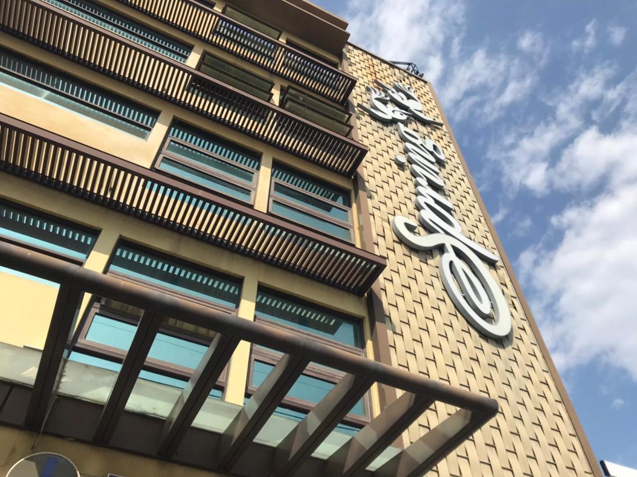 Spring Spa Motel 大里区 エクステリア 写真